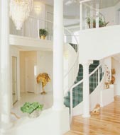 Sell quickly in Glendale with home staging and with me as your real estate agent - 623-594-7680